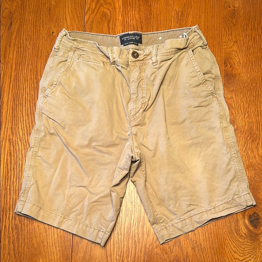 American Eagle Men's Khaki Shorts